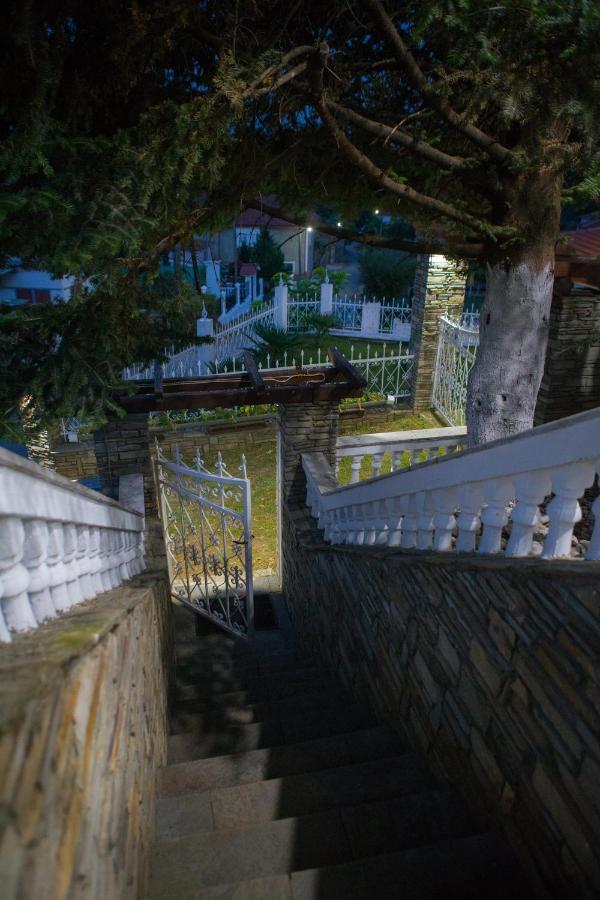 Villa Paradisos Likostomon Kültér fotó