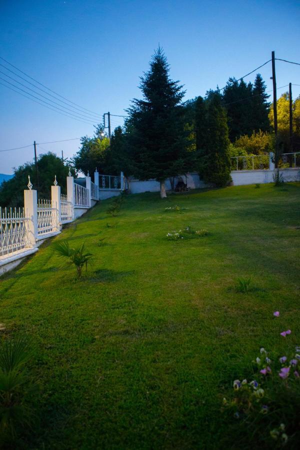 Villa Paradisos Likostomon Kültér fotó